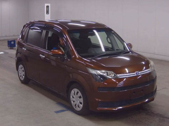 TOYOTA SPADE