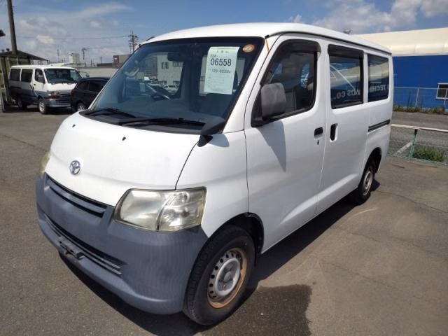 TOYOTA LITE ACE