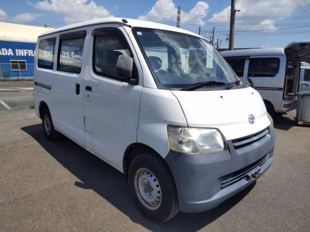 TOYOTA LITE ACE