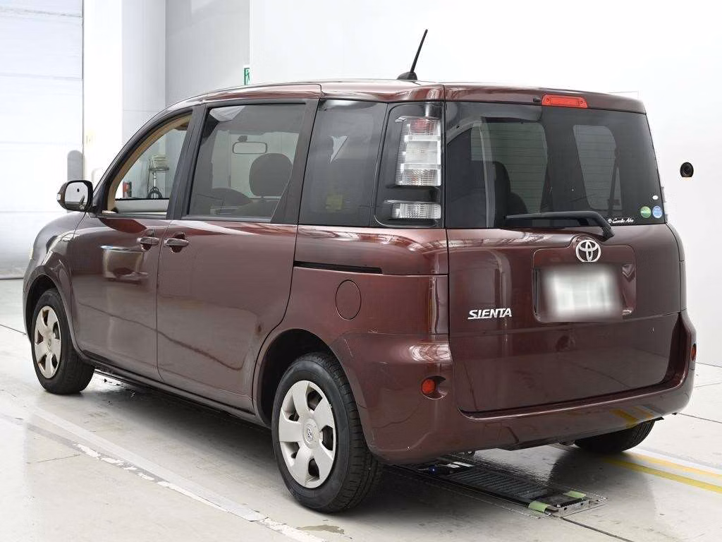 TOYOTA SIENTA