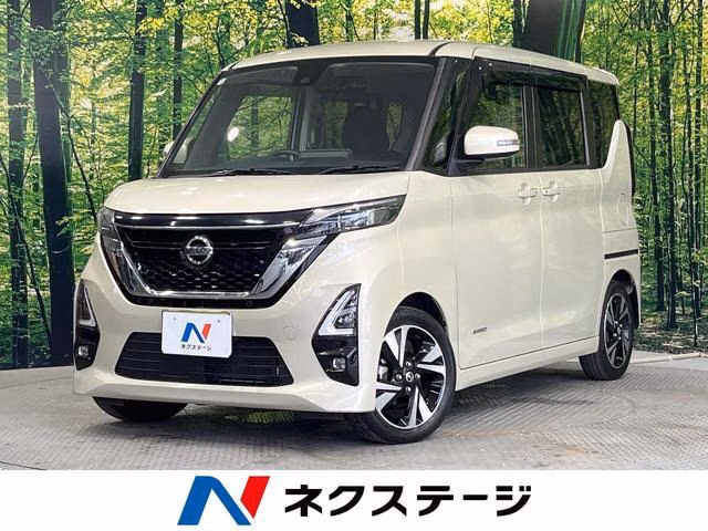 NISSAN ROOX