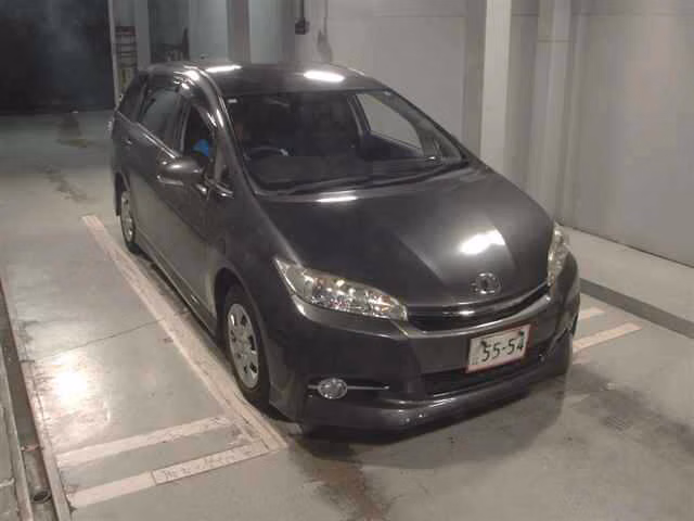 TOYOTA WISH