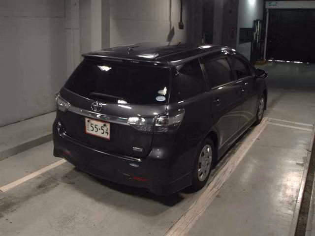 TOYOTA WISH