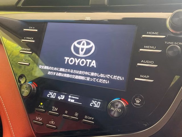 TOYOTA CAMRY