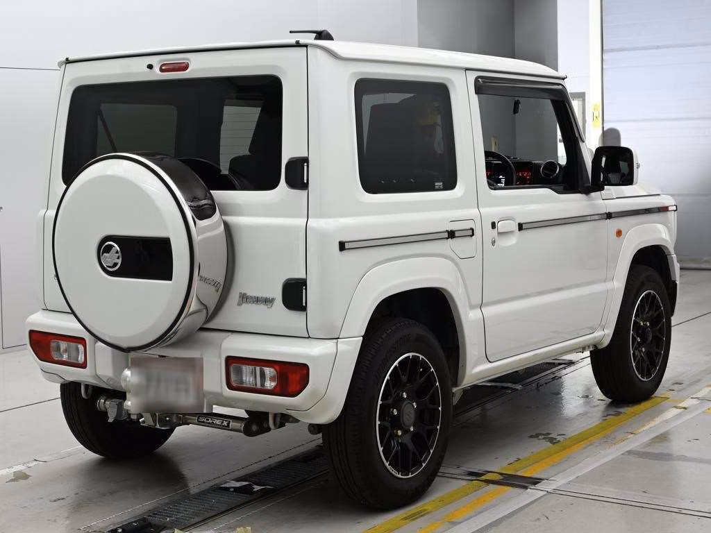 SUZUKI JIMNY