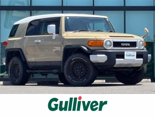 TOYOTA FJ CRUISER