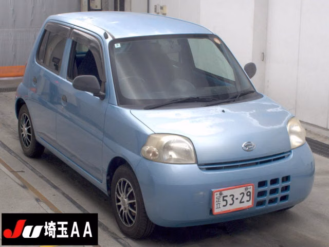 DAIHATSU ESSE