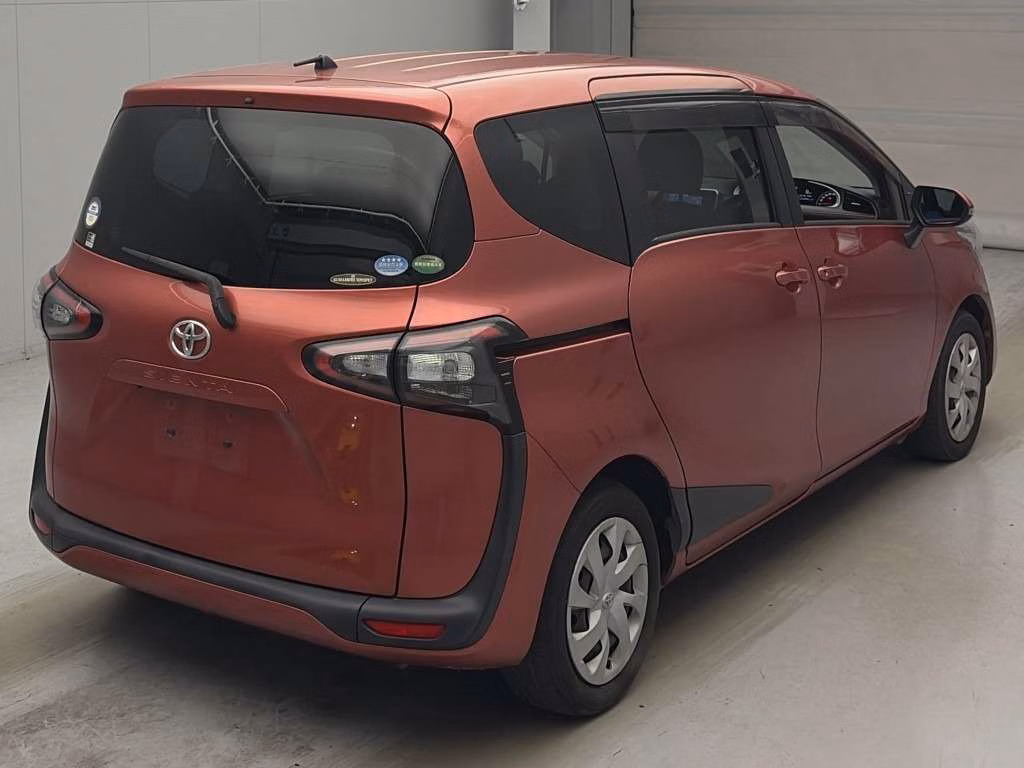 TOYOTA SIENTA