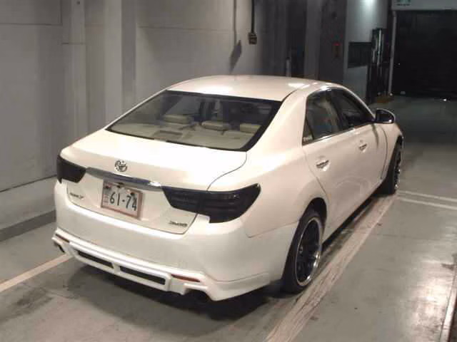 TOYOTA MARK X