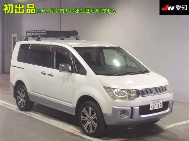 MITSUBISHI DELICA D:5