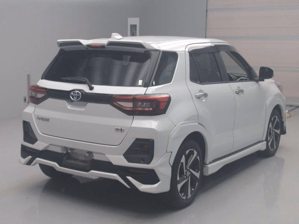 TOYOTA RAIZE