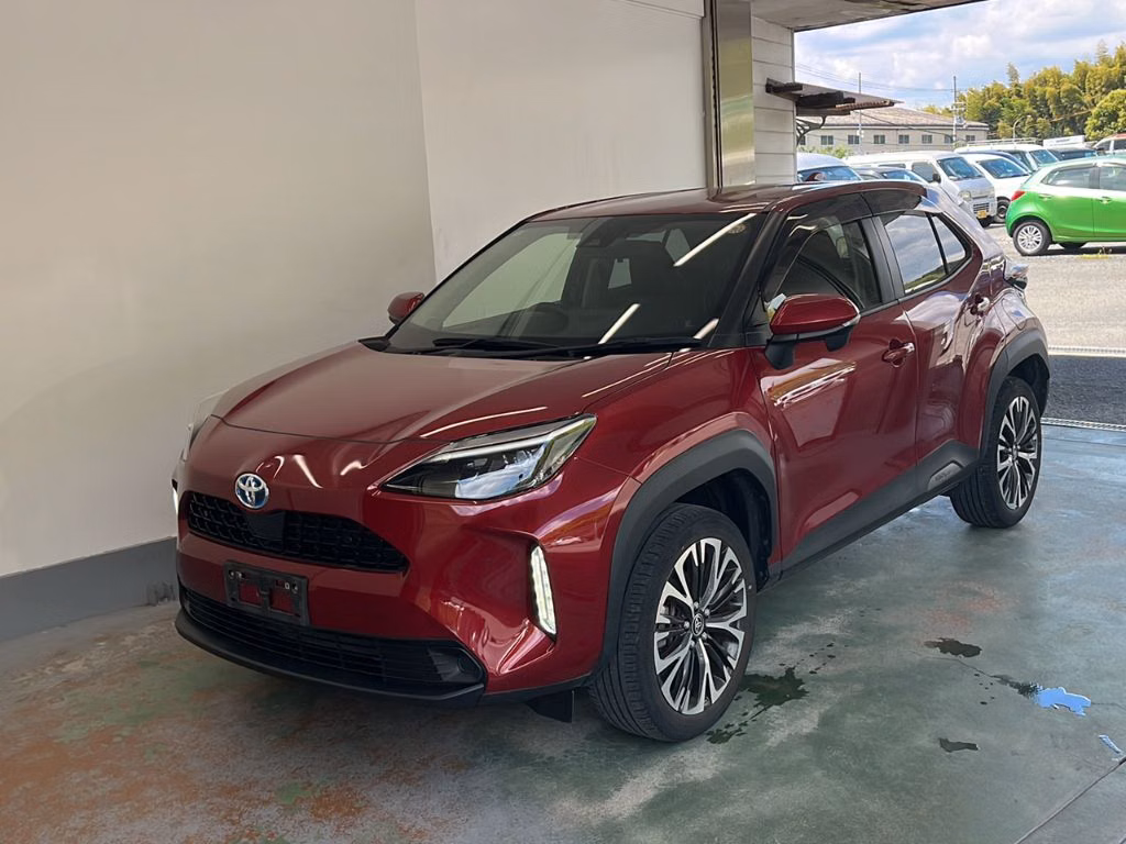 TOYOTA YARIS CROSS