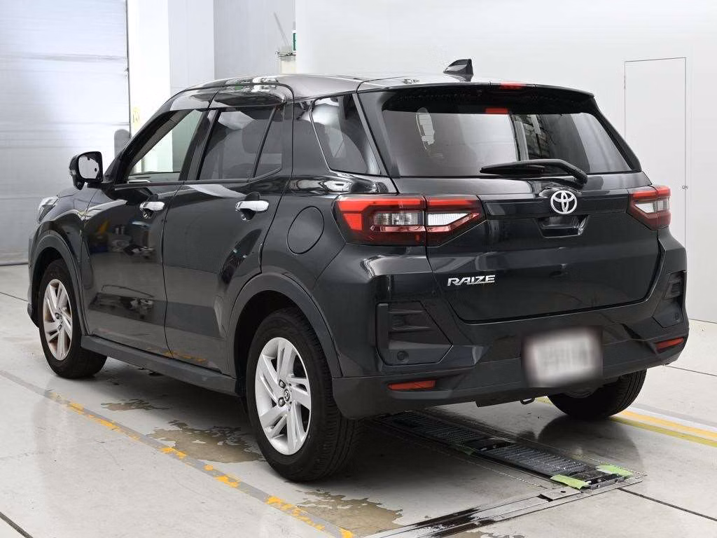 TOYOTA RAIZE