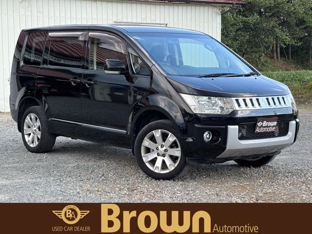 MITSUBISHI DELICA D:5