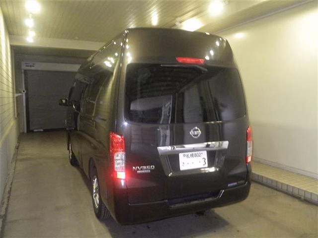 NISSAN NV350 CARAVAN