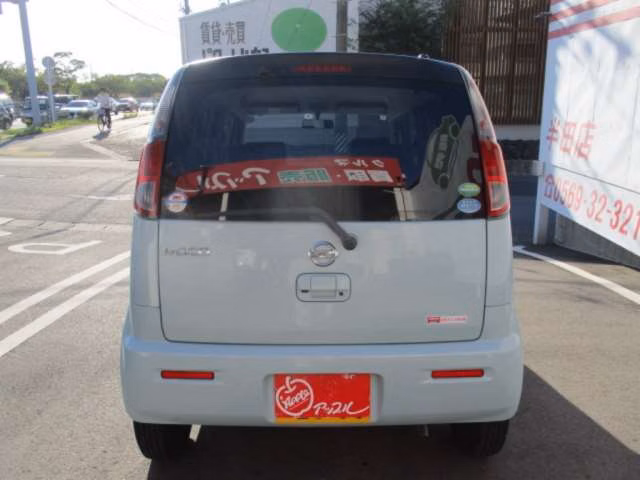 NISSAN MOCO