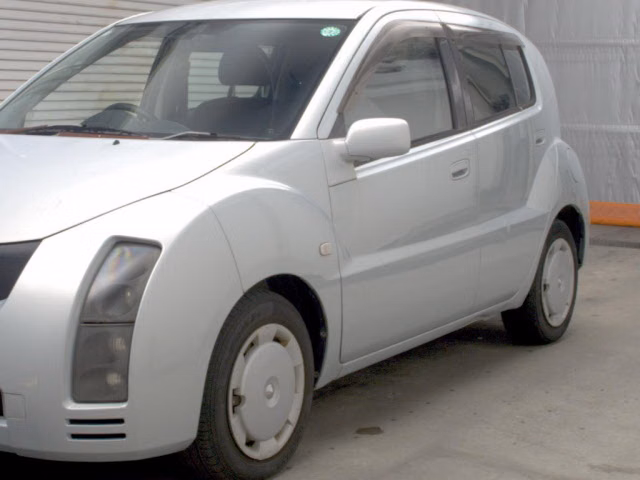 TOYOTA WILL CYPHA