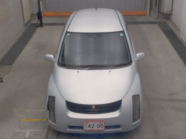 TOYOTA WILL CYPHA