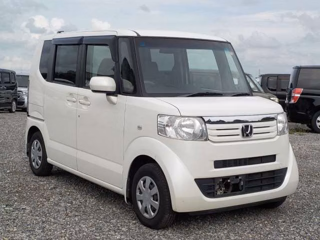 HONDA N-BOX