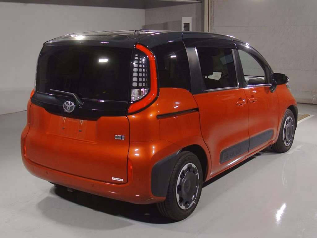 TOYOTA SIENTA