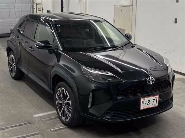 TOYOTA YARIS CROSS