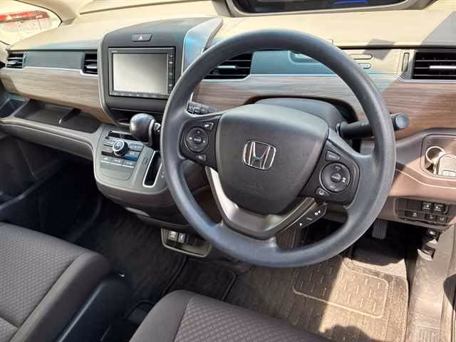 HONDA FREED+
