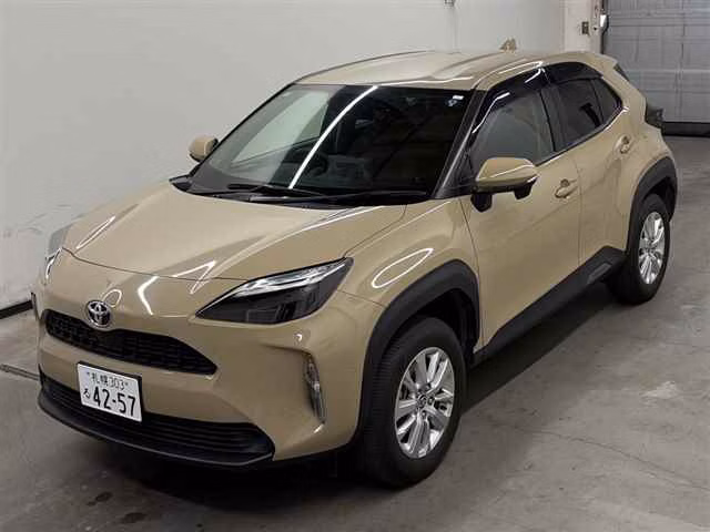 TOYOTA YARIS CROSS