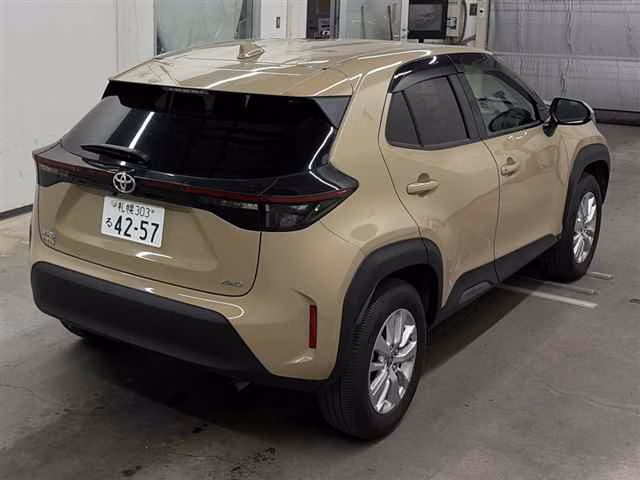 TOYOTA YARIS CROSS