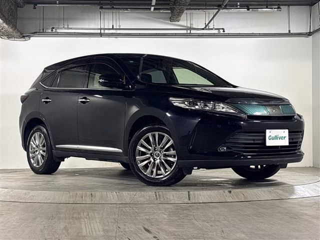 TOYOTA HARRIER