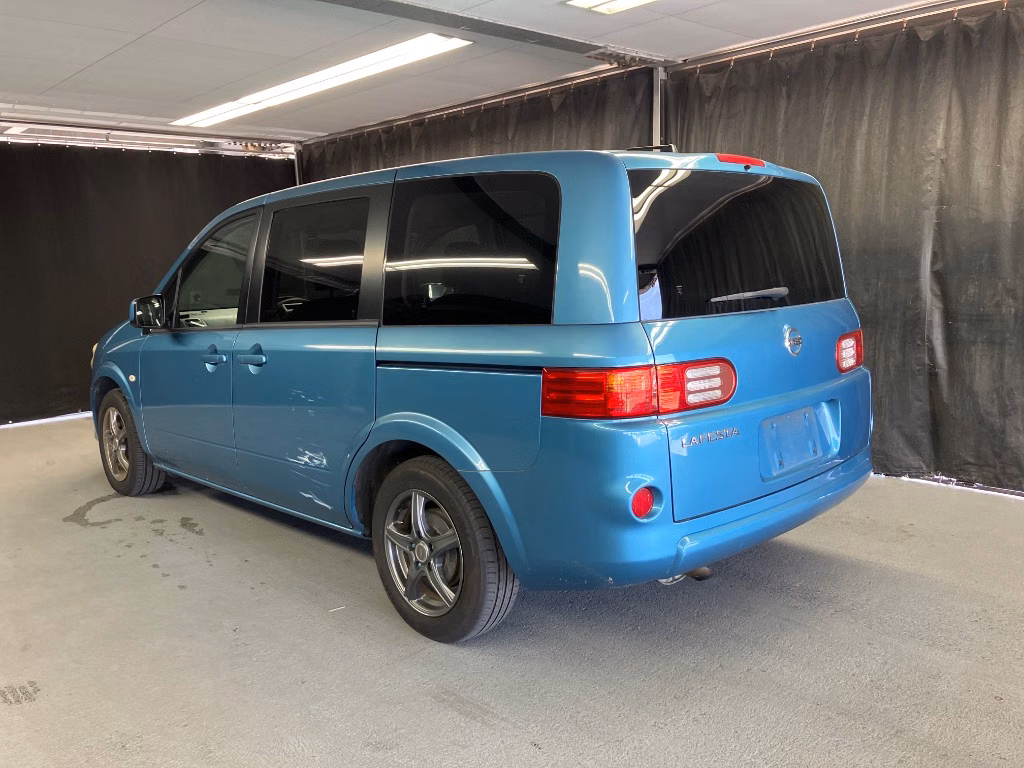 NISSAN LAFESTA