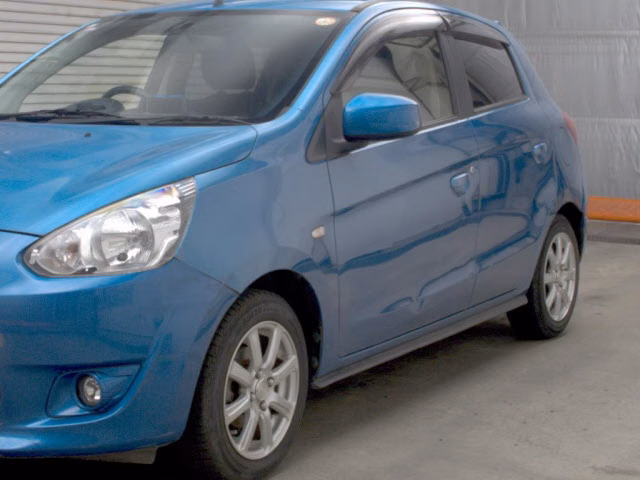 MITSUBISHI MIRAGE