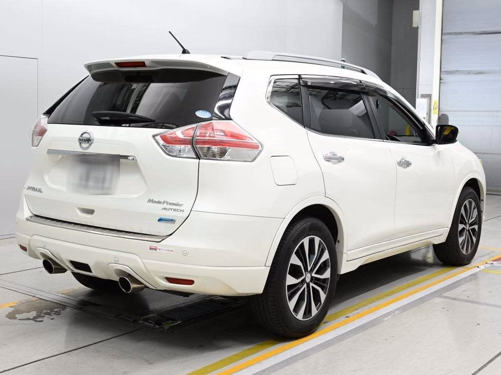 NISSAN X-TRAIL