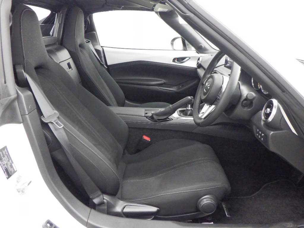 MAZDA ROADSTER