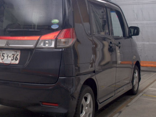 MITSUBISHI DELICA D:2
