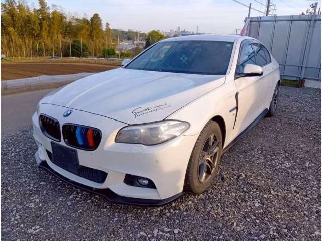 BMW 5-SERIES