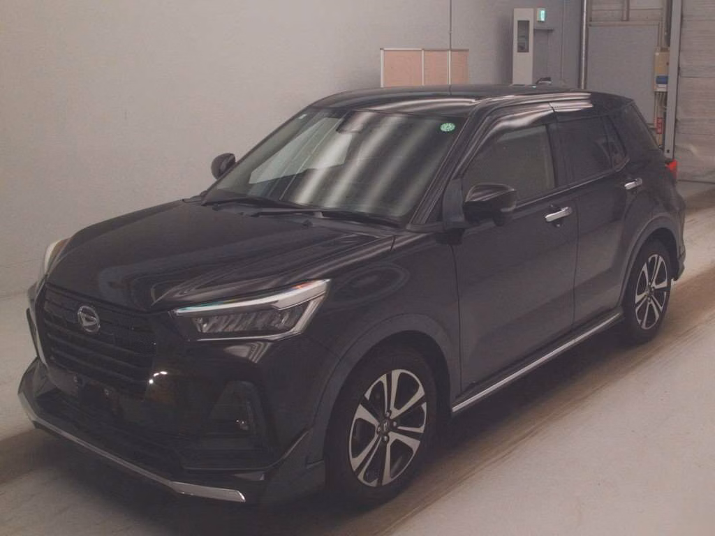DAIHATSU ROCKY