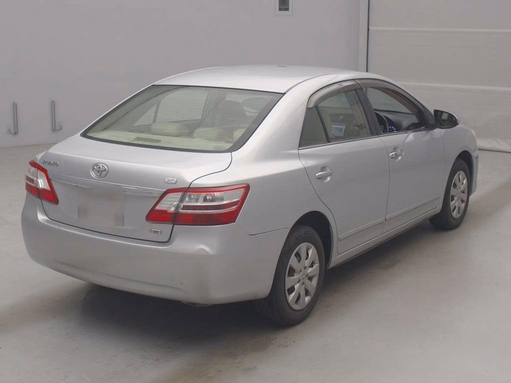 TOYOTA PREMIO