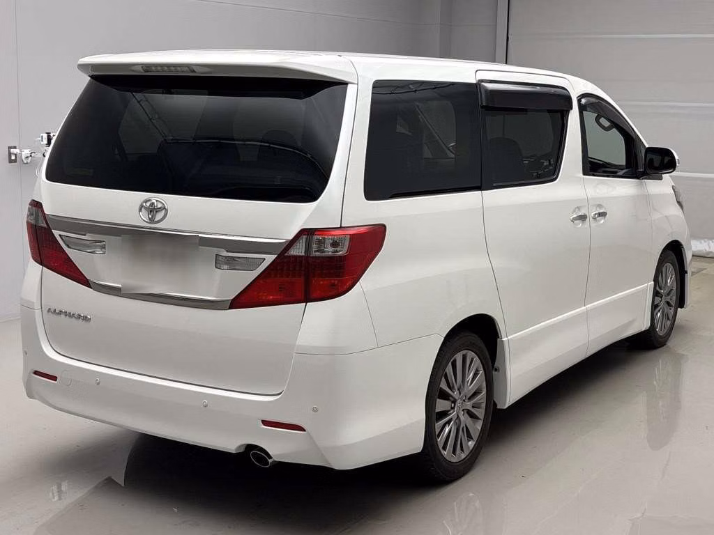 TOYOTA ALPHARD