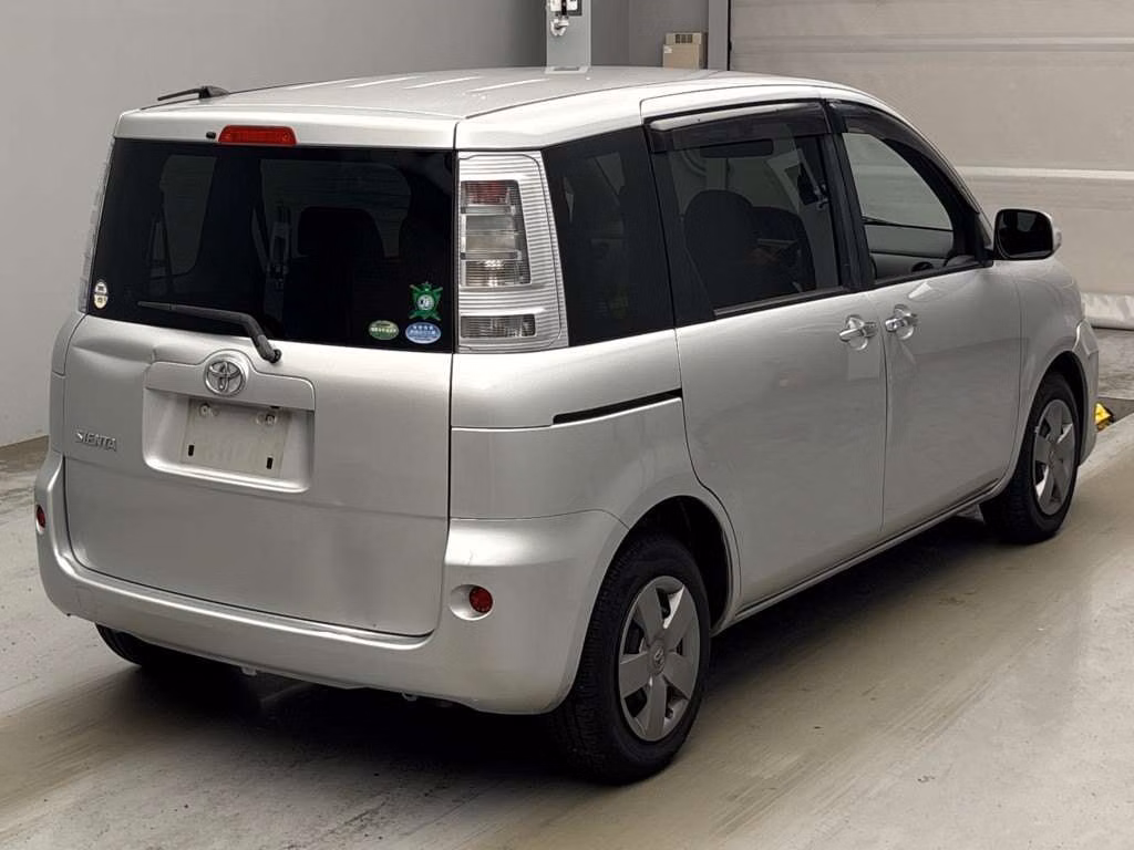 TOYOTA SIENTA
