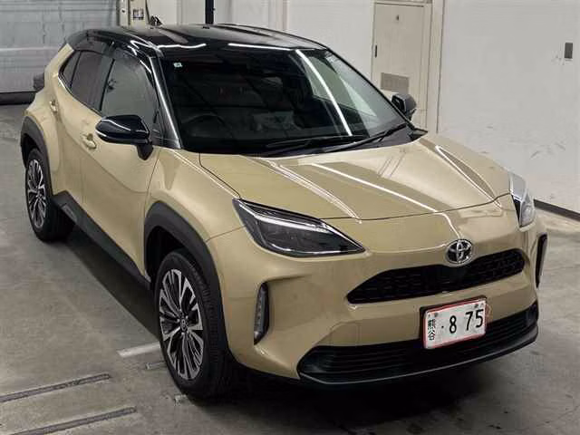 TOYOTA YARIS CROSS