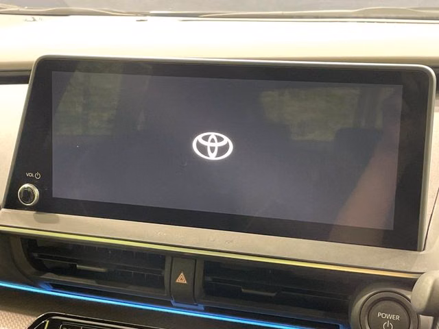 TOYOTA PRIUS PHV