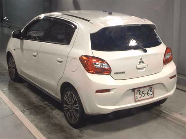 MITSUBISHI MIRAGE