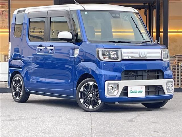 DAIHATSU WAKE