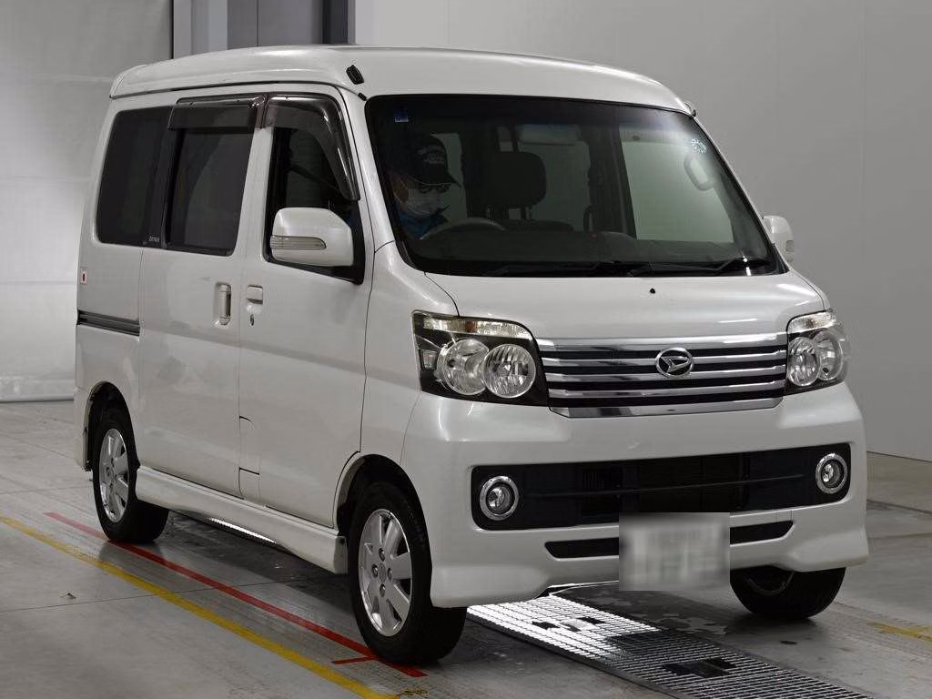 DAIHATSU ATRAI