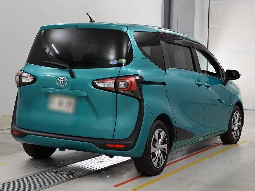 TOYOTA SIENTA