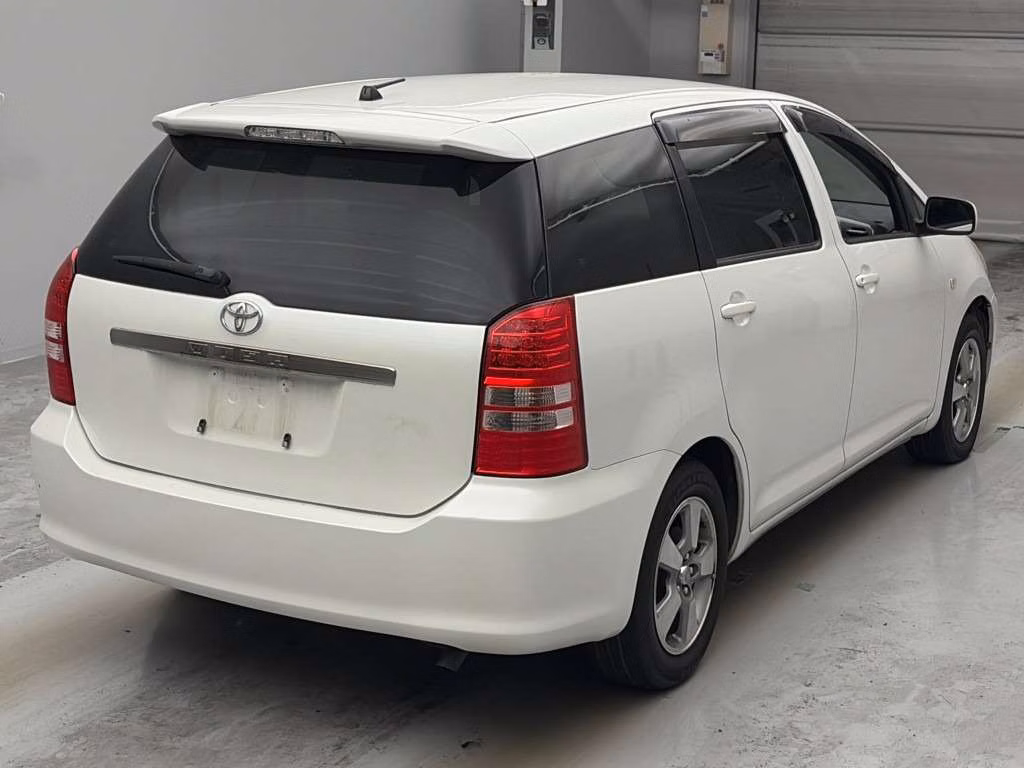 TOYOTA WISH