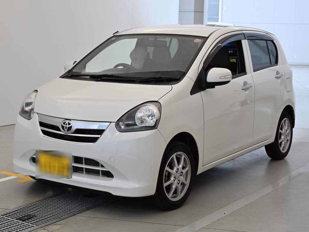 TOYOTA PIXIS EPOCH