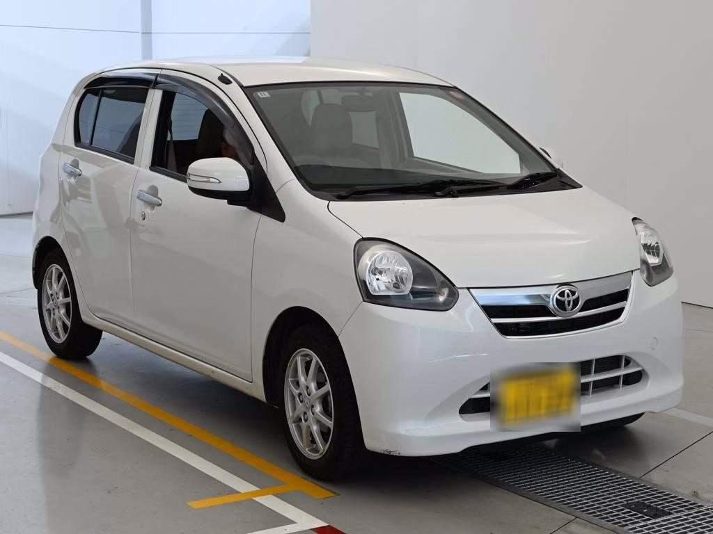 TOYOTA PIXIS EPOCH
