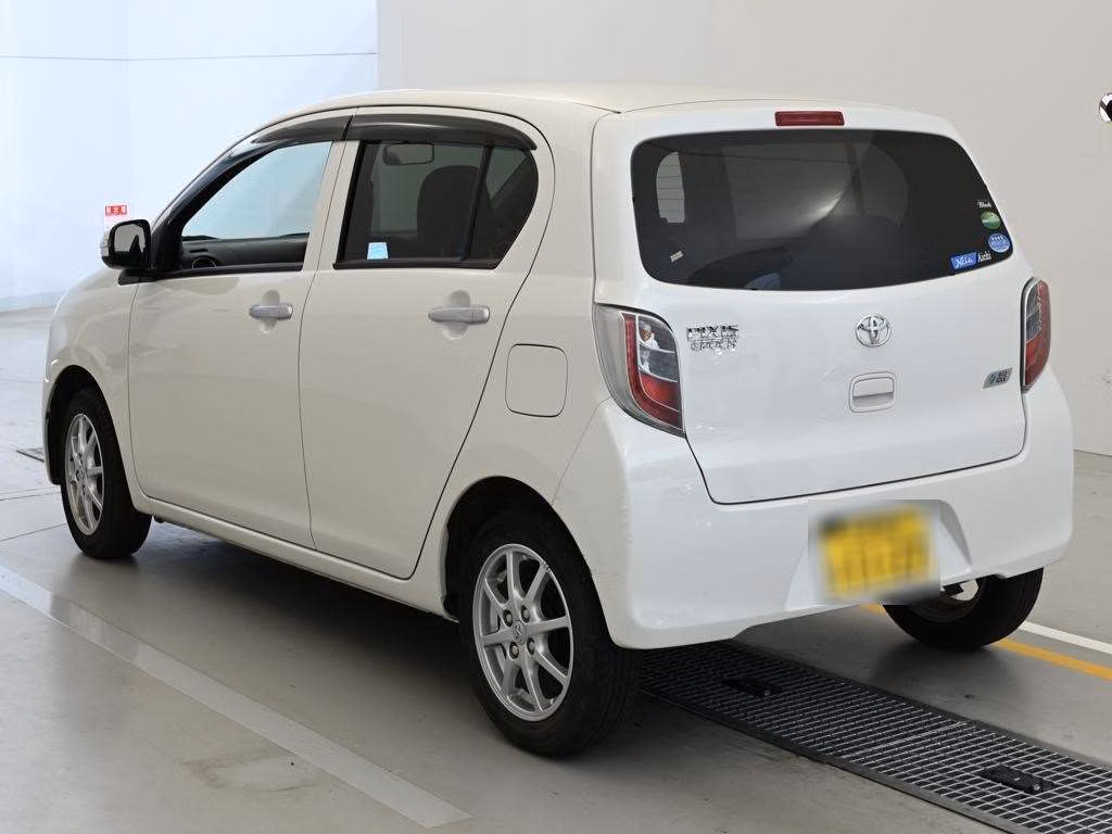 TOYOTA PIXIS EPOCH