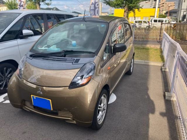 MITSUBISHI I